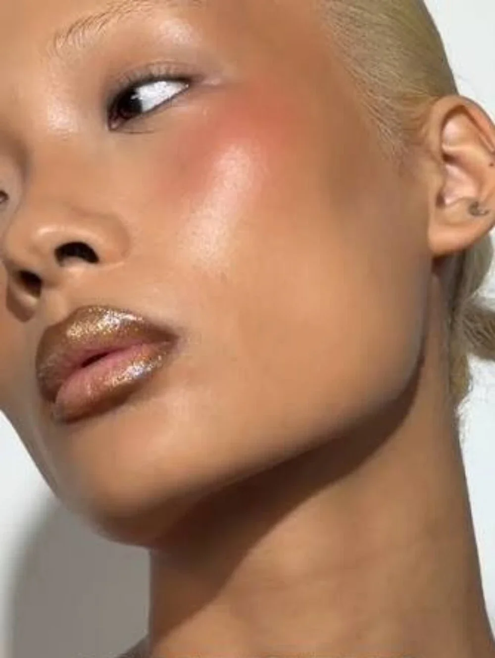 MAC Squirt Sparks Irridescent Plumping Lip Balm - Pearlescent Green Gold Shimmer